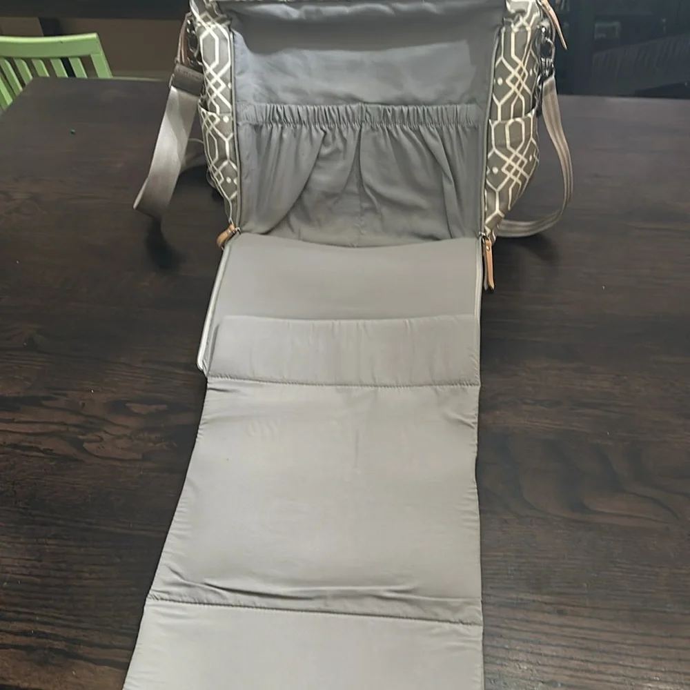 Petunia pickle bottom boxy diaper bag